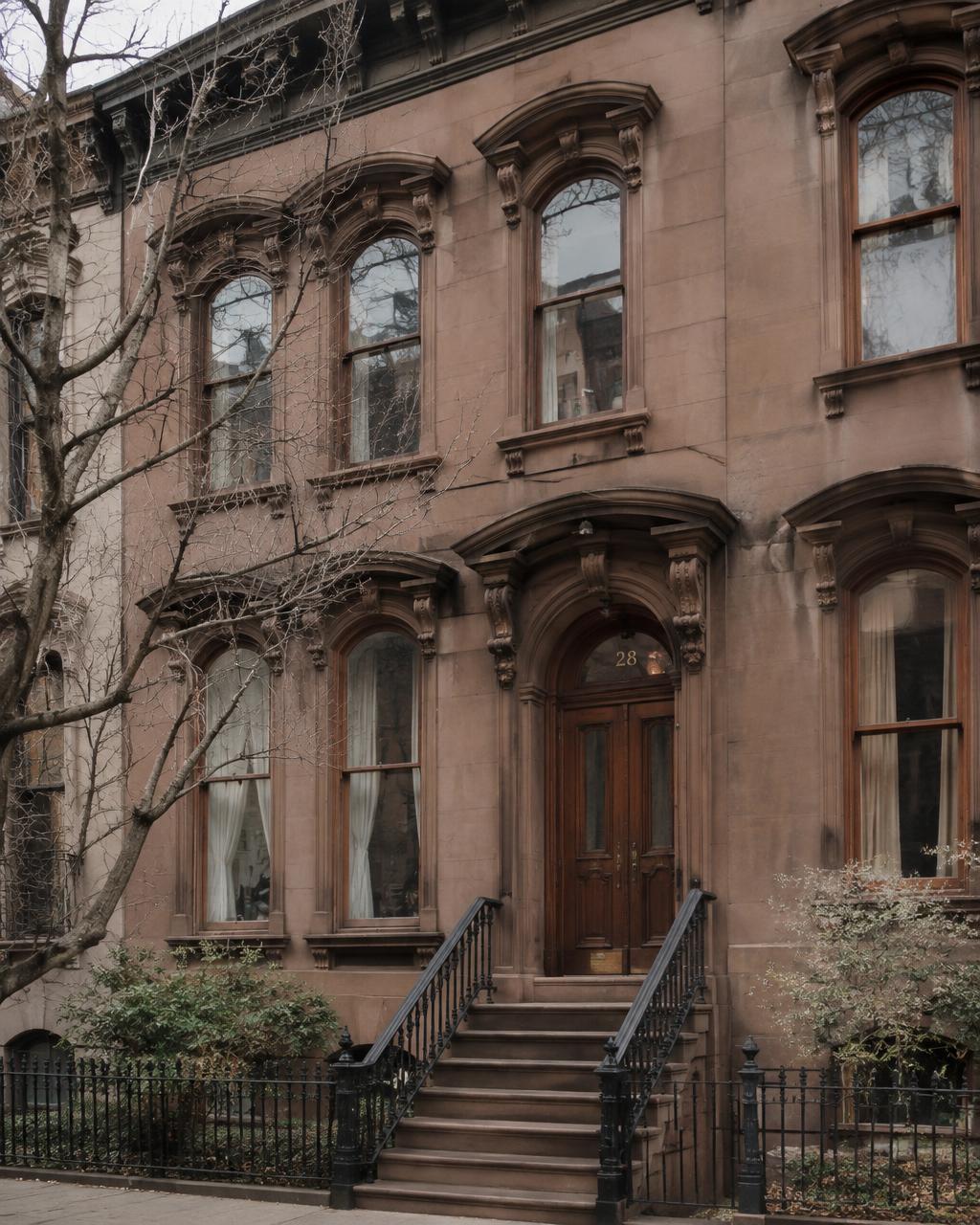 West 76th Street, Italianate townhouse